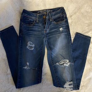 American eagle destroyed jeggings